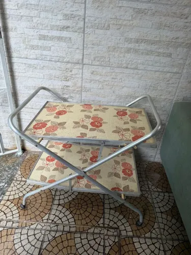 Carrinho de cha ou bebidas decada de 70 dobrável 