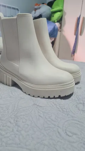 Bota Tratorada Petite Jolie Bege - Tam 35/36 (Calça 36)
