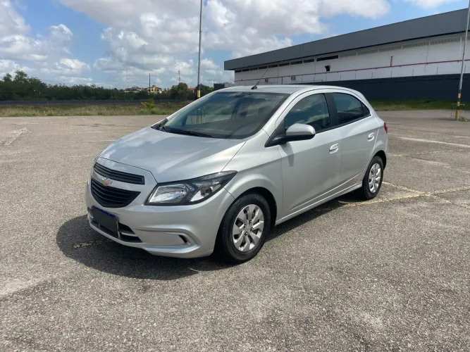 Chevrolet Onix JOY Hatch 1.0 8V Flex Mec. 4P 2019