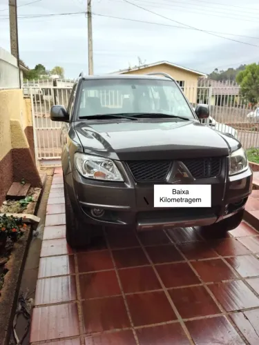 Mitsubishi Pajero TR4 2.0 Flex 16V 4X2 Aut. 2013