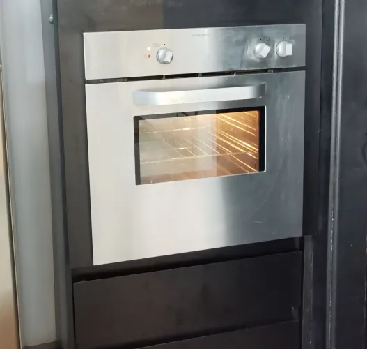 Forno Embutido a gás Electrolux 