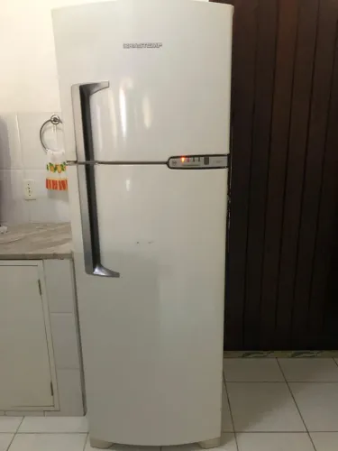 Vendo Geladeira Brastemp