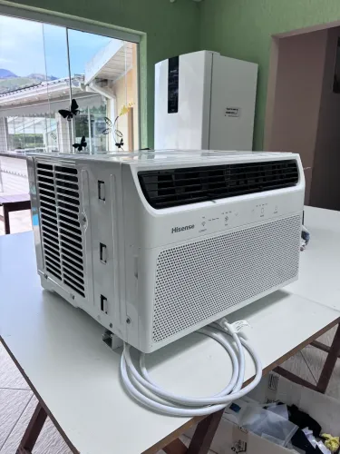 Ar-Condicionado Hisense 8.500 BTUs 110V Wi-Fi - Janela