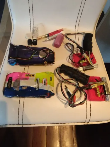 Carrinhos de autorama com controles
