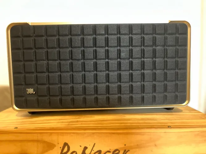 JBL Autentics 500