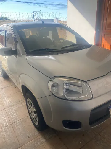 Fiat Uno Vivace/rua 1.0 EVO Fire Flex 8V 5P 2013