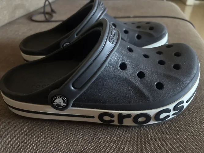 Crocs original preta SEMI-NOVA