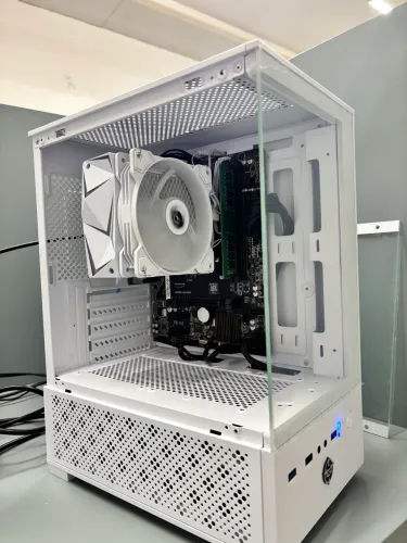 Pc gamer branco