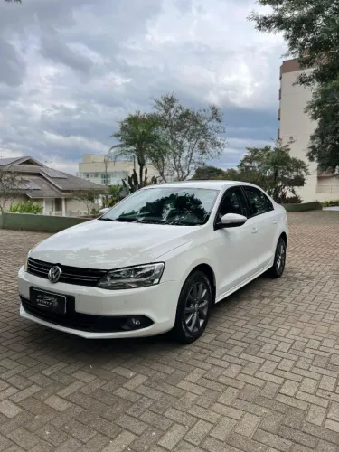 Volkswagen Jetta Comfortline 2.0 T.flex 8V 4P Tipt. 2013