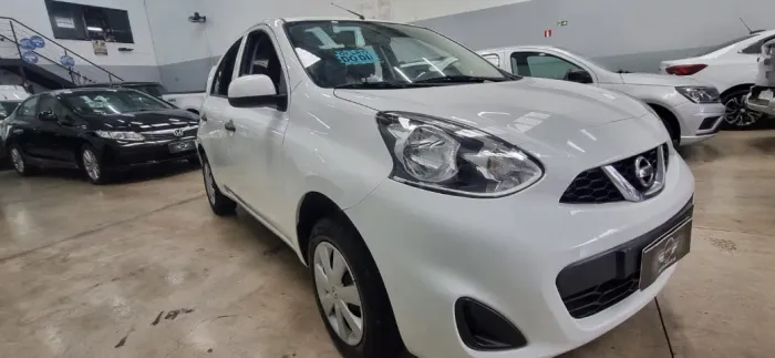Nissan March S 1.0 12V Flex 5P 2017