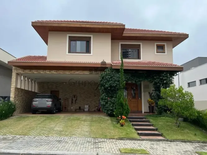 Casa Alto Padrão - Urbanova - Vista definitiva para montanhas