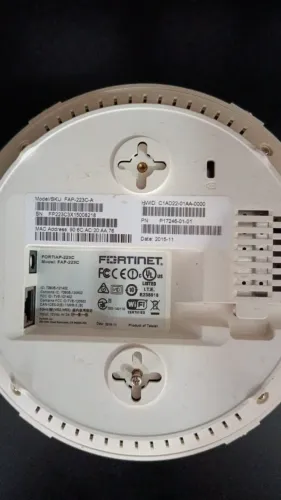 AP Fortinet usado AP 223C e AP 224D