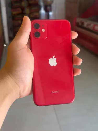 iPhone 11 red 128 GB