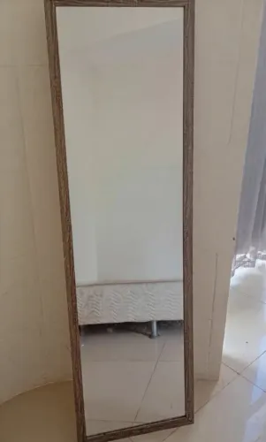Espelho de corpo inteiro