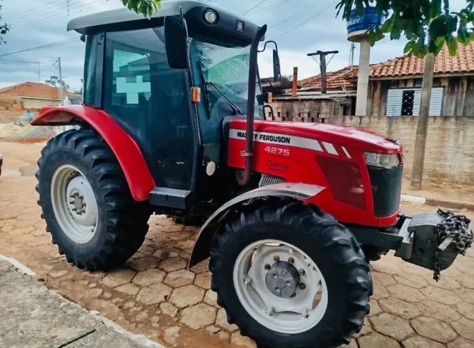 Trator Massey Ferguson 4275  