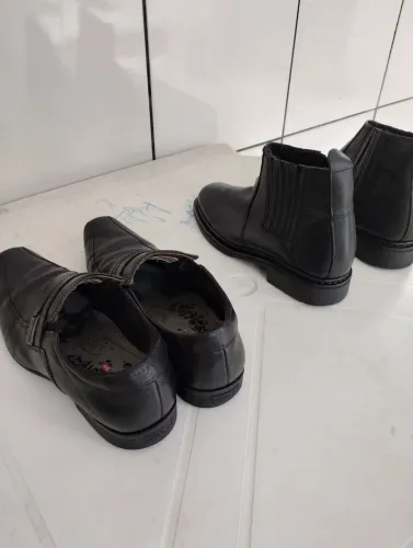Sapato e bota de couro legítimo 