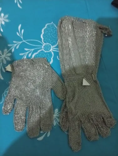 Luva de malha de aço