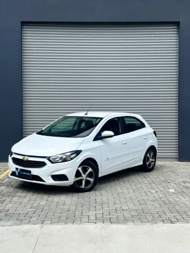 Chevrolet Onix Hatch LT 1.4 8V Flex Aut. 4P 2018