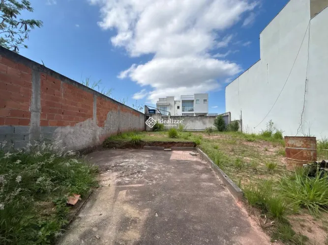 Lote/Terreno plano à venda no Bairro Jardim Provence - Volta Redonda/ RJ