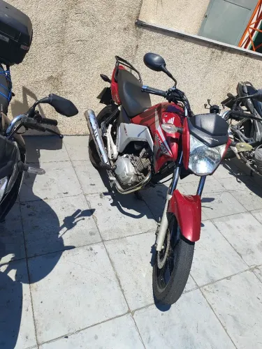 CG 150 Titan 2014