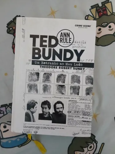 Livro Ted Bundy (Um Estranho Ao Meu Lado)