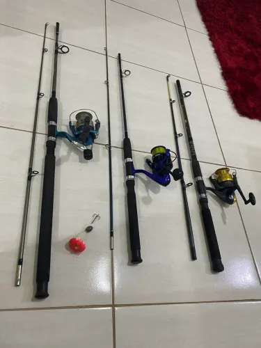 ? KIT DE PESCA COMPLETO - 3 CONJUNTOS ?  Vendo kit com 3 conjuntos de pesca 