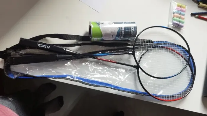 Kit Badminton 2 raquetes petecas NOVO