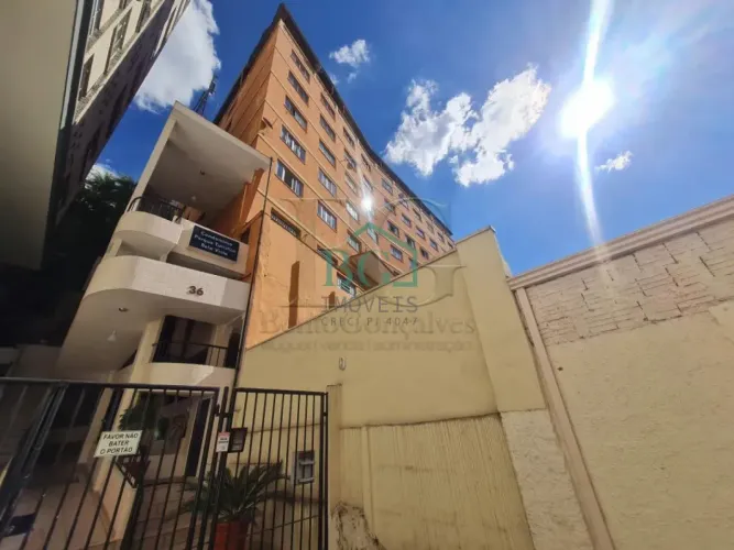 49793 - Edifício Residencial Maria Antonia - Apartamentos/Padrão - Residencial - No bairro