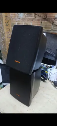 Par de Caixas JBL 30 centímetros de altura toda boa