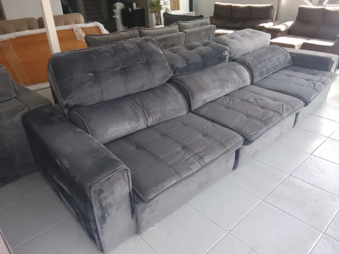 Sofá retrátil e reclinável gigante