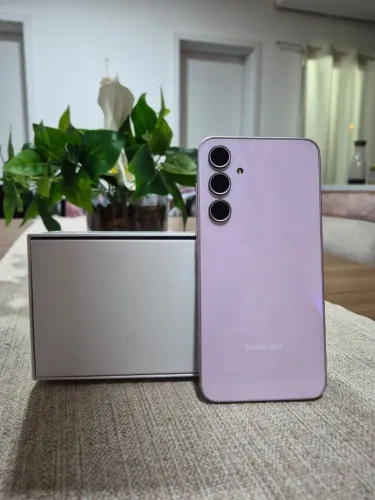 Samsung A35