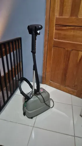 Vaporizador para passar roupa profissional Steamer Sun Special