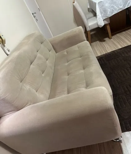 Sofá e mesa os dois por 650