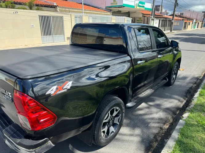 Toyota Hilux CD SRX 4X4 2.8 TDI 16V Diesel Aut. 2020