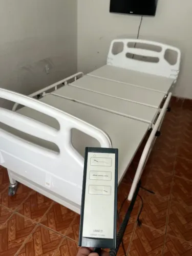Cama hospitalar