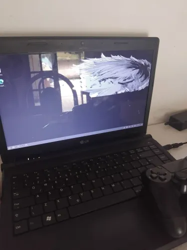 Vendo notebook usado