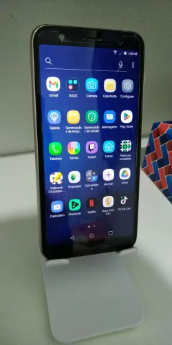 Asus ZenFone Live (L1) (LEIA O ANÚNCIO)