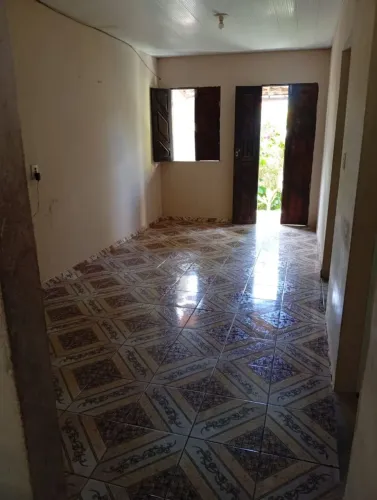 Casa na maricota as margens da BR 116 Teofilândia ba
