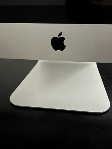 IMac 21.5 core i5 - SSD 1 T e 14GB de Memória com teclado e mouse