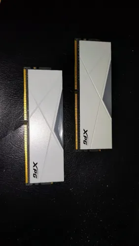 Kit Memória RAM 16GB (2x 8GB) XPG Spectrix D50