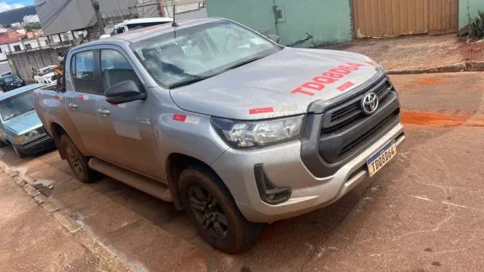 Toyota Hilux CD SR 4X4 2.8 TDI Diesel Aut. 2025