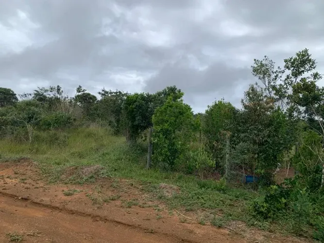 Vendo lote com 5000,00m² no Bairro Candeias em Vitória da Conquista