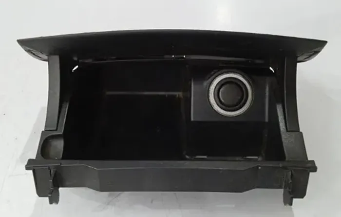 Cinzeiro Mercedes Classe C 180 2002 - 2006