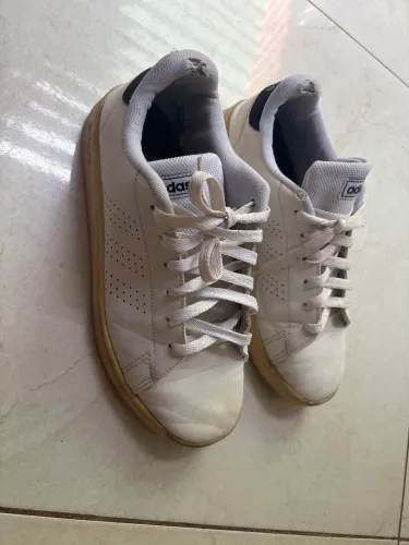 TÊNIS ADIDAS 37