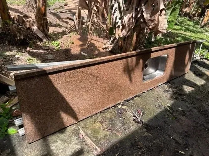 Pia ou bancada! MEDIDAS DA BANCADA: Medida da pedra 2650x550 1320 Área maior até a cuba