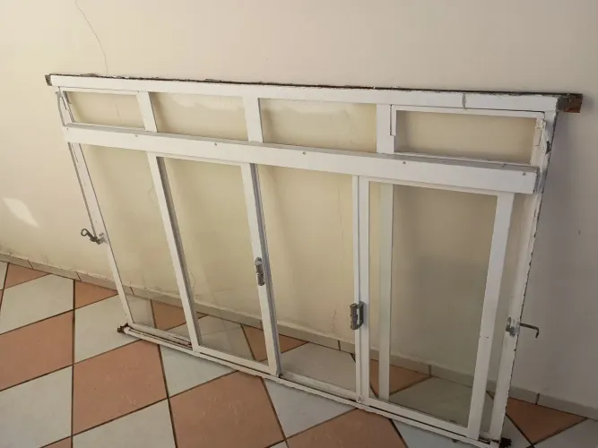 Vendo Janela