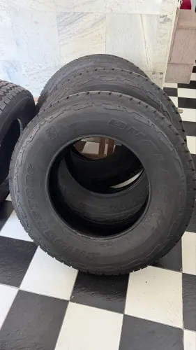 Pneu Bridgestone Dueler 255/70R17 AT