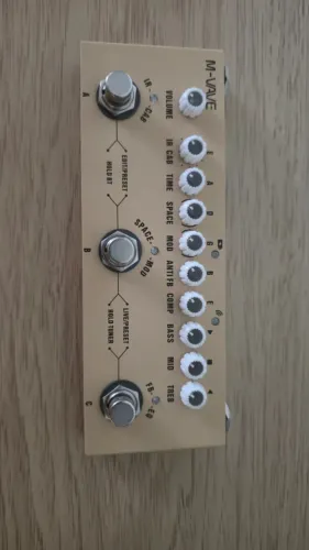 Pedal de efeito M-vave Cube-baby para violão