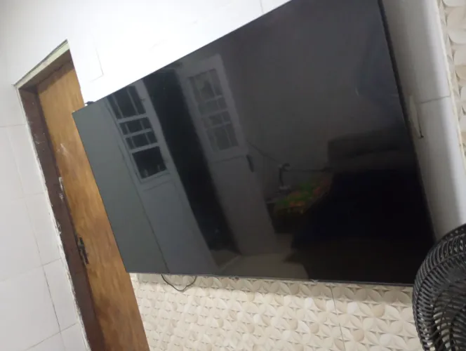 Troco TV 65 4K tela trincada por conserto de TV LG 55