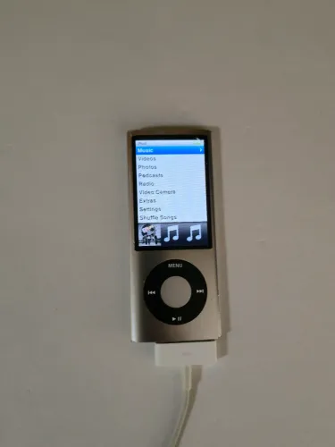 Ipod nano 5° geração , TROCAR BATERIA